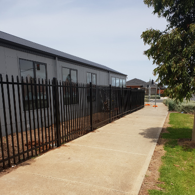 commercial tubular fence melbourne kingsbury primary school